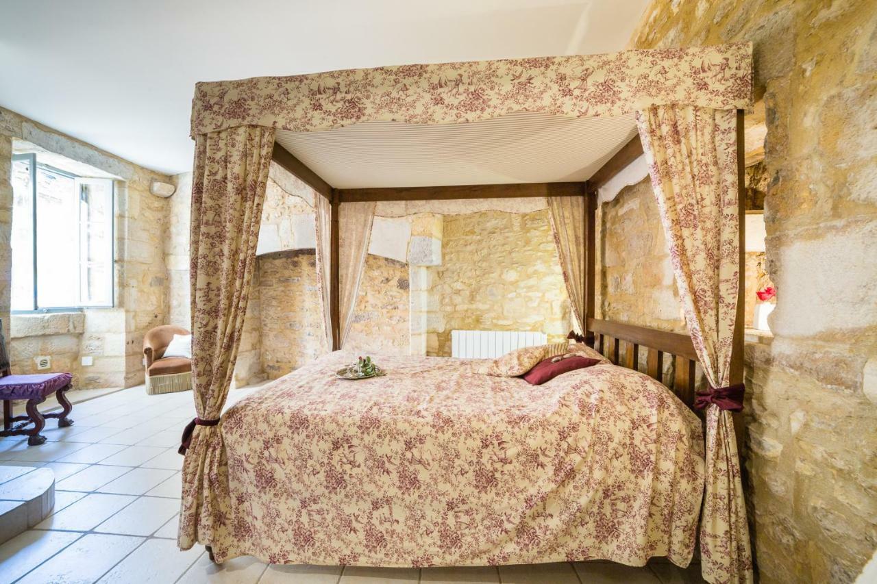 Au Coeur De Beynac, Superbe Maison Du 14Eme Siecle Avec Jardin Panoramique Ngoại thất bức ảnh